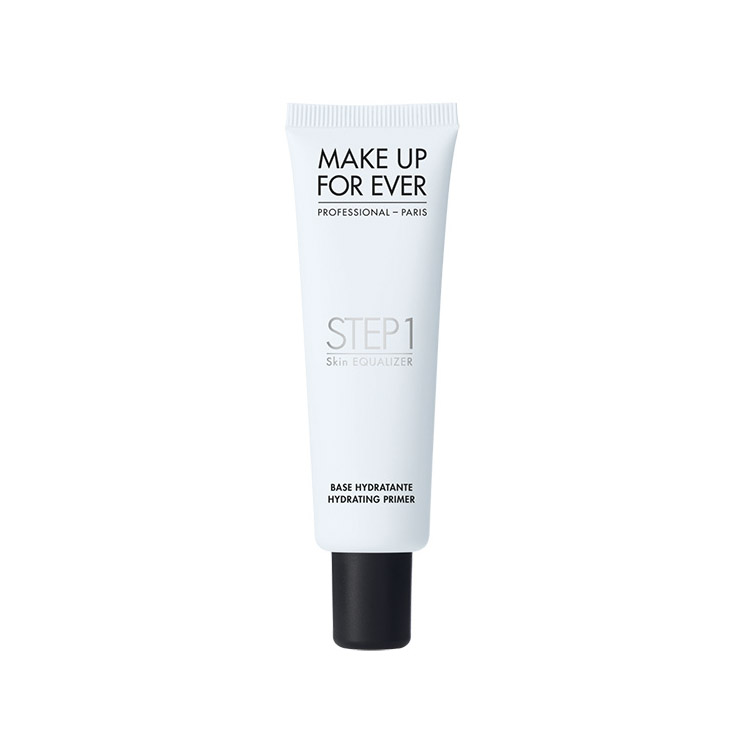 nina-mua-makeup-kit-moisturizer